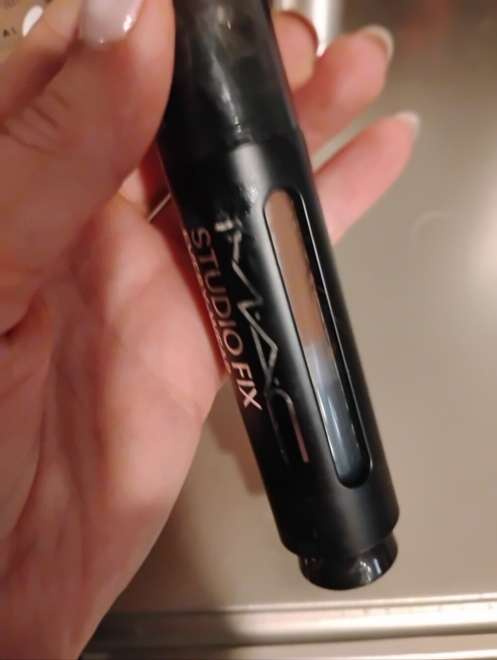 MAC Cosmetics Foundation & Tinted Primer Bundle in Beige-Tan - Picture 10 of 12
